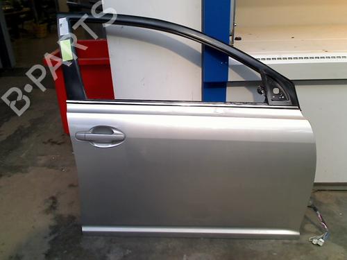 Used Right front door TOYOTA AVENSIS Saloon (_T25_) 1.6 VVT-i (ZZT250_, ZZT250R) (110 hp) 21913906