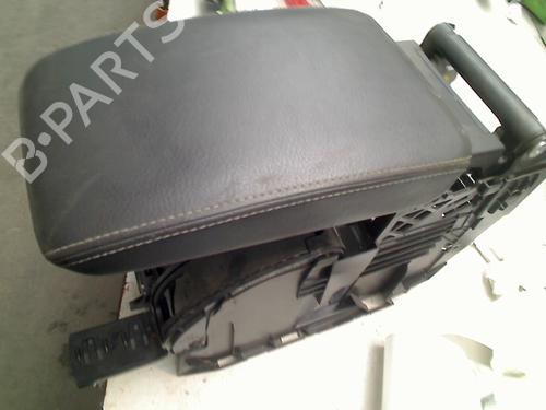 Used Armrest / Center console VW GOLF VI (5K1) 2.0 TDI (170 hp) 21924390