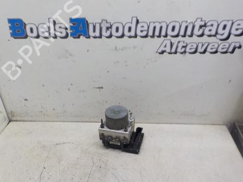 Used ABS pump TOYOTA AYGO (_B1_) 1.0 (KGB10_, KGB10R) (68 hp) 23007800