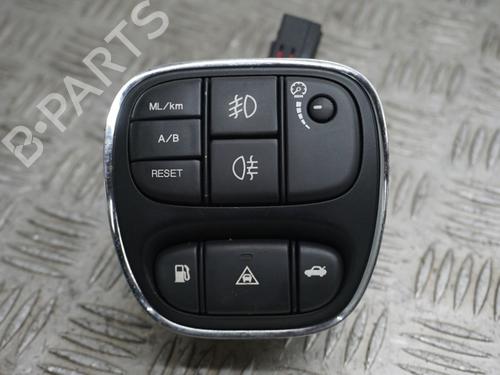 Used Switch JAGUAR XJ (X350, X358) R 4.2 (395 hp) 23017779