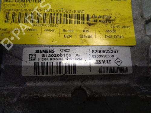 Used Control unit RENAULT CLIO III (BR0/1, CR0/1) 1.2 16V (BR02, BR0J, BR11, CR02, CR0J, CR11) (75 hp) 21905178
