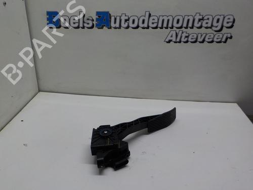 Used Pedal OPEL MERIVA B MPV (S10) 1.4 (75) (120 hp) 23008491