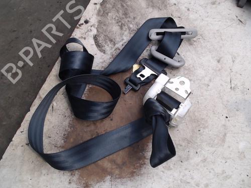 Used Rear center seatbelt TOYOTA YARIS (_P9_) 1.3 VVT-i (SCP90_, SCP90R) (87 hp) 21940418