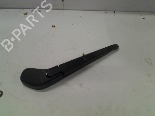 Used Rear windshield wiper arm VOLVO V50 (545) 2.0 D (136 hp) 21915575