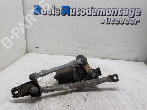 Used Front wipers mechanism TOYOTA AYGO (_B1_) 1.0 (KGB10_, KGB10R) (68 hp) 23009149