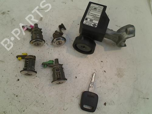 Used Ignition barrel NISSAN MICRA II (K11) 1.3 i 16V (75 hp) 21909840