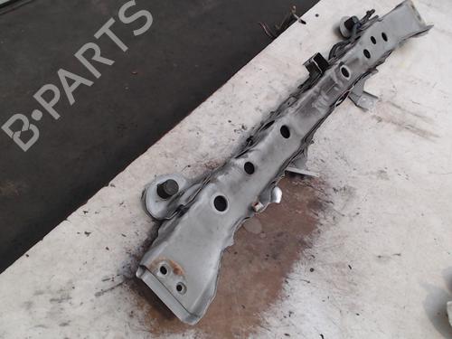 Frontplade/Frontkurv TOYOTA YARIS (_P13_) 1.0 (KSP130_, KSP130) (69 hp) 21941345