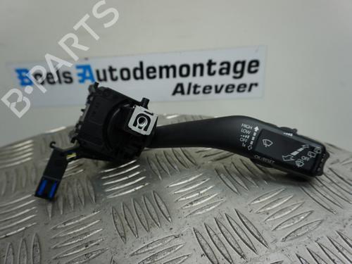 Used Steering column stalk VW GOLF VI (5K1) 1.4 TSI (122 hp) 23013117