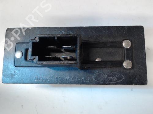 Used Heater resistor FORD MONDEO I (GBP) 1.8 TD (88 hp) 21935445