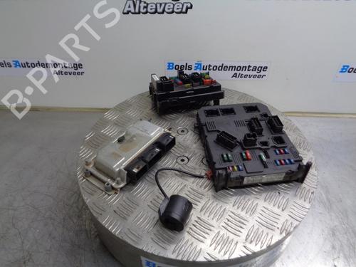 Used Ignition barrel PEUGEOT 206 CC (2D) 1.6 16V (2DNFUF, 2DNFUR) (109 hp) 23028221