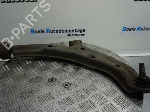 Højre fortil bærearm NISSAN ALMERA II Hatchback (N16) 1.5 (98 hp) 23017654