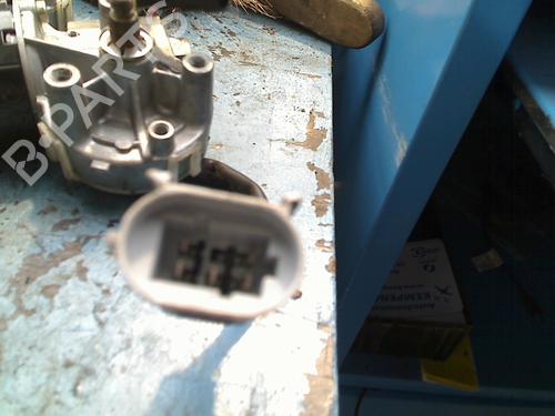 Used Front wiper motor RENAULT CLIO II (BB_, CB_) 1.4 (B/CB0C, B/CB0S) (75 hp) 21909318
