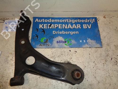 Used Right front suspension arm CITROËN C1 (PM_, PN_) 1.0 (68 hp) 21908707