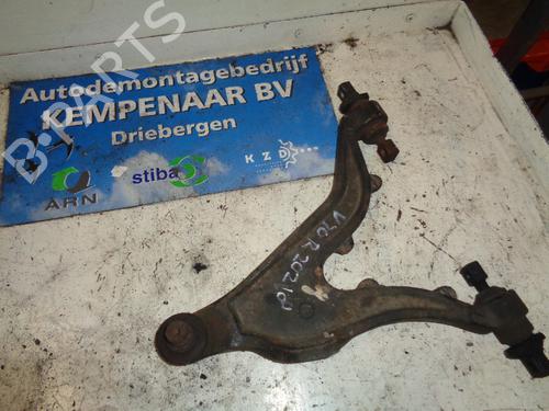Used Right front suspension arm VOLVO V70 I (875, 876) 2.5 TDI (140 hp) 21908765