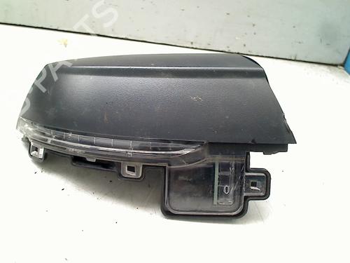 Used Left side indicator VW POLO V (6R1, 6C1) 1.2 (70 hp) 21920646