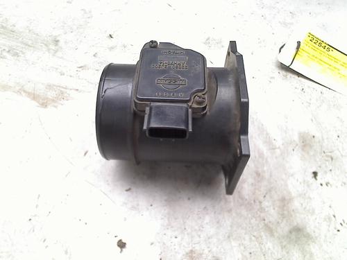 Used Mass air flow sensor NISSAN PRIMERA Hatchback (P11) 2.0 16V (140 hp) 21920436