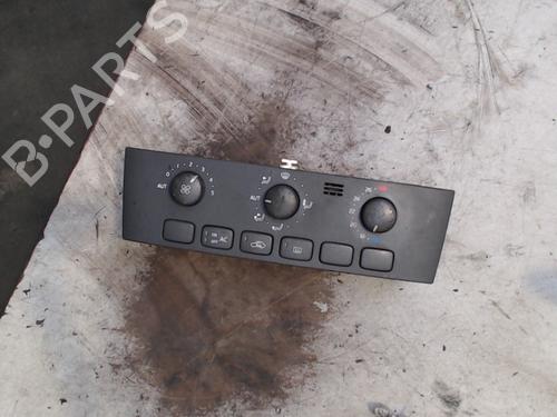 Used Climate control VOLVO S40 I (644) 2.0 (136 hp) 21937903