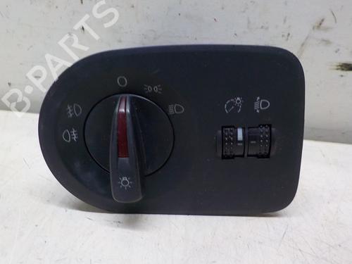 Headlight switch SEAT IBIZA IV ST (6J8, 6P8) 1.2 TDI | BP23006983I24 