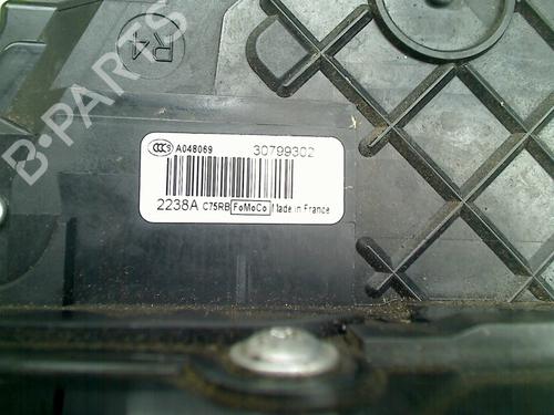 Used Front right lock VOLVO V50 (545) 2.0 D (136 hp) 21924820