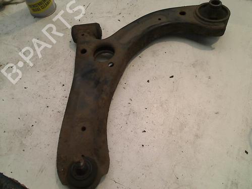Venstre fortil bærearm DAIHATSU CUORE VII (L275_, L285_, L276_) 1.0 (L276) (70 hp) 21909924