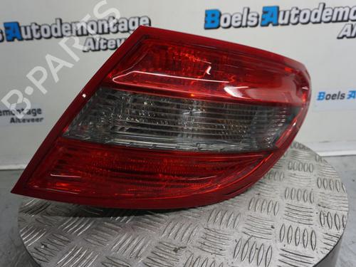 Used Right taillight MERCEDES-BENZ C-CLASS (W204) C 180 Kompressor (204.044, 204.045) (156 hp) 23019108