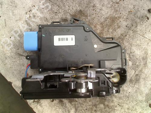 Used Front left lock VW CADDY III Box Body/MPV (2KA, 2KH, 2CA, 2CH) 1.2 TSI (86 hp) 21931358