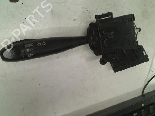 Used Steering column stalk HYUNDAI ACCENT III Saloon (MC) 1.4 GL (97 hp) 21928933