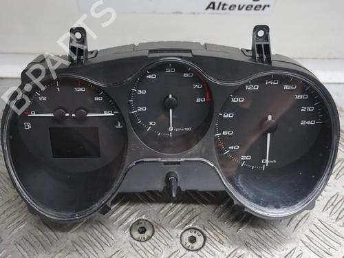 Used Display monitor SEAT LEON (1P1) 1.4 TSI (125 hp) 23019484