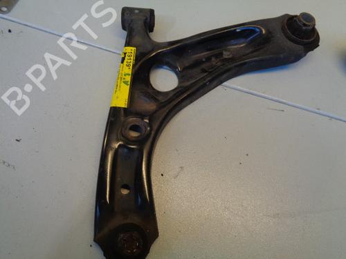Used Left front suspension arm PEUGEOT 107 (PM_, PN_) 1.0 (68 hp) 21909304