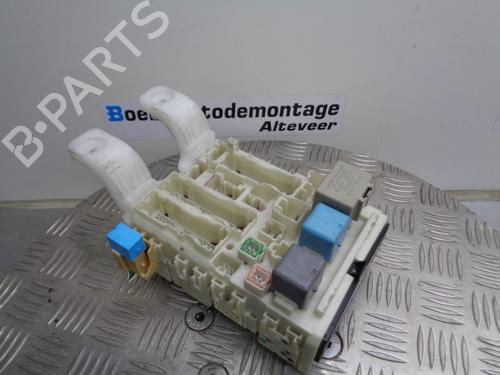 Used Fuse box TOYOTA PRIUS Liftback (_W2_) 1.5 Hybrid (NHW20_, NHW20R) (112 hp) 23011245