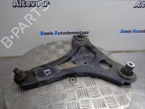 Used Right front suspension arm RENAULT TWINGO III (BCM_, BCA_) 1.0 SCe 70 (71 hp) 23011960