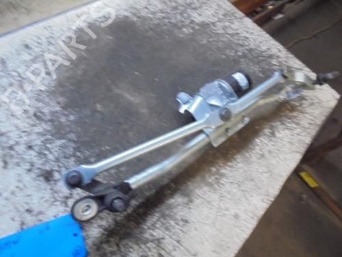Used Front wipers mechanism BMW 1 (E87) 116 i (115 hp) 23003856
