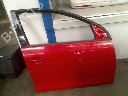 Used Right front door VW GOLF VI (5K1) 1.2 TSI (86 hp) 21925931