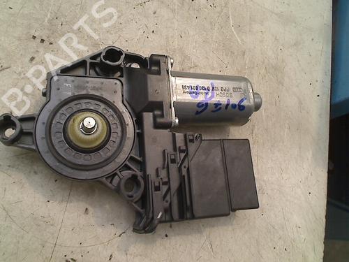 Right rear window motor VW GOLF VI (5K1) 1.4 TSI | BP21922080E22 