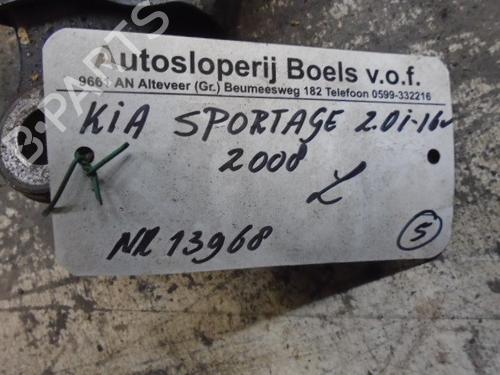 Used Left front suspension arm KIA SPORTAGE II (JE_, KM_) 2.0 i 16V (141 hp) 23003621