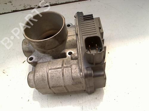 Used Throttle body NISSAN ALMERA II Hatchback (N16) 1.8 (116 hp) 21931801