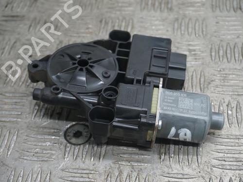 Used Electronic module VW GOLF VII (5G1, BQ1, BE1, BE2) 1.6 TDI (110 hp) 23018786