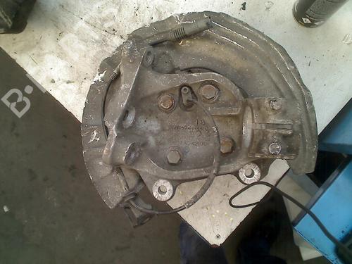 Used Right front steering knuckle BMW 3 Touring (E91) 318 d (143 hp) 21925388