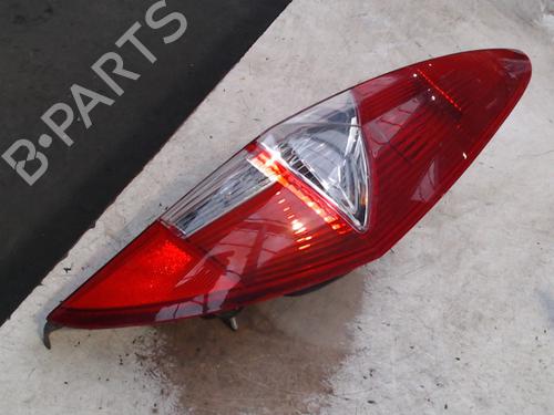 Used Right taillight FIAT PUNTO (188_) 1.2 60 (188.030, .050, .130, .150, .230, .250) (60 hp) 21938933