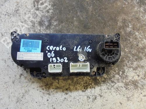 Climate control KIA CERATO I Saloon (LD) 1.6 | BP23042953I5 