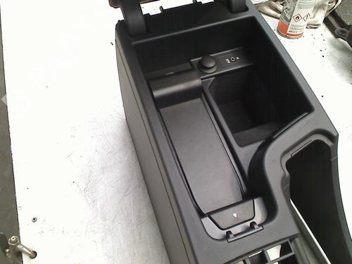 Armrest / Center console BMW 3 (E90) 316 d | BP21914680I20 