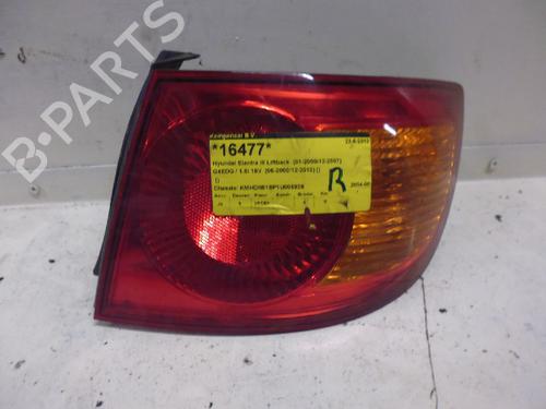 Used Right taillight HYUNDAI ELANTRA III (XD) 1.6 (107 hp) 21905760