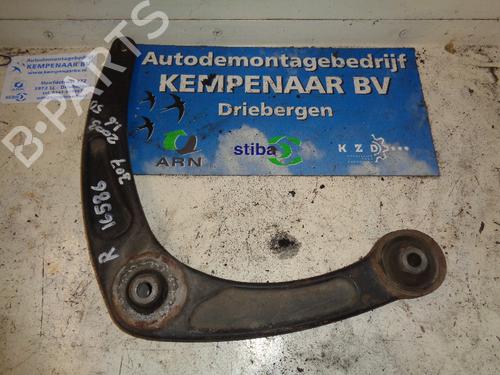 Used Right front suspension arm PEUGEOT 307 (3A/C) 1.6 16V (109 hp) 21908709