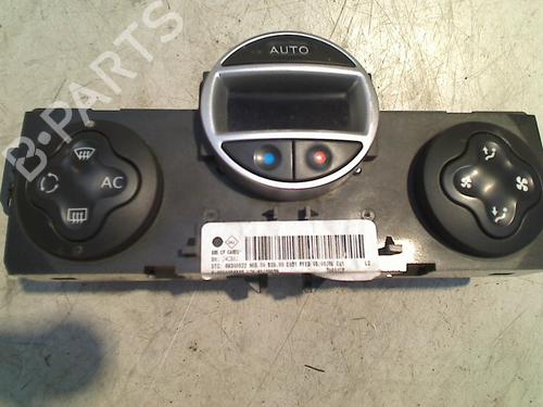 Used Climate control RENAULT CLIO III Grandtour (KR0/1_) 1.2 16V (KR02, KR0J) (75 hp) 21913184