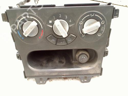 Commande Chauffage SUZUKI SPLASH (EX) 1.0 (A5B310) (65 hp) 21929894