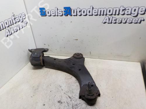 Used Right front suspension arm VOLVO V70 III (135) 2.4 D (175 hp) 23007548