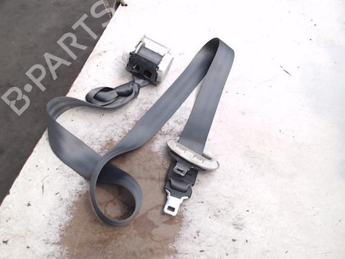 Used Rear center seatbelt RENAULT CLIO III Grandtour (KR0/1_) 1.2 16V (KR0P) (101 hp) 21938575