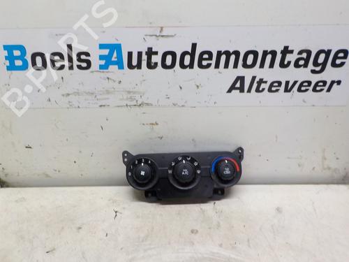 Used Climate control KIA CERATO I Saloon (LD) 1.6 (105 hp) 23006155