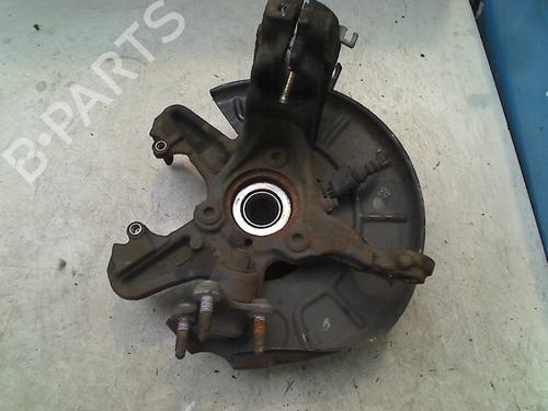 Used Right front steering knuckle VW GOLF VI (5K1) 1.4 TSI (122 hp) 21921568