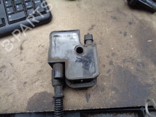 Used Ignition coil MERCEDES-BENZ CLK Convertible (A208) CLK 320 (208.465) (218 hp) 21907758